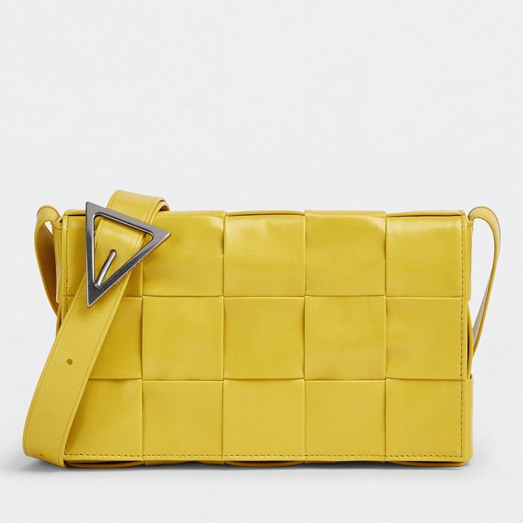 Top Quality Fake B0tt*ga Ven*ta Cassette Bag In Yellow