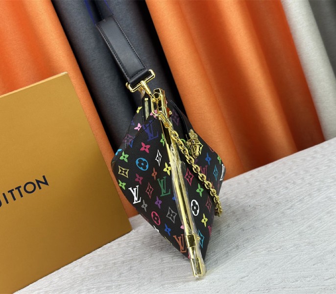 L0vis Vvtt0n X TM Multicolored Lucky Trunk In Black