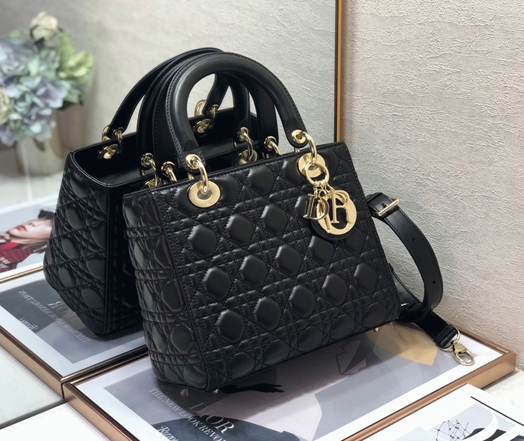 D10r Lady D10r Medium Bag Fake in Black Cannage Lambskin
