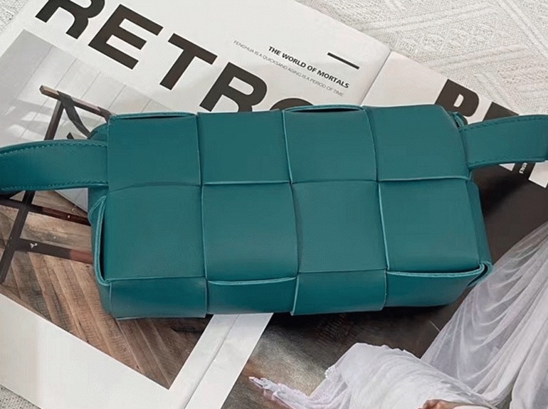 Replica B0tt*ga Ven*ta Cassette Belt Bag Mallard