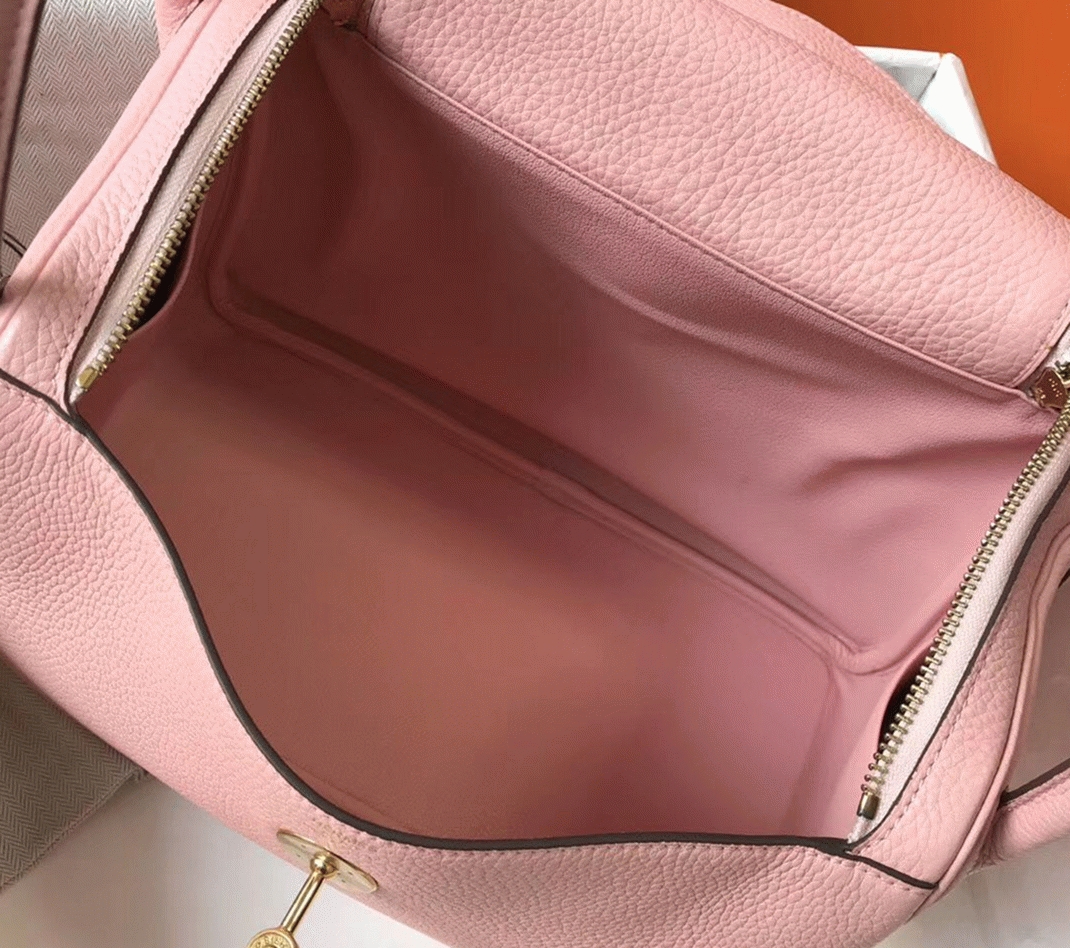 Knockoff H**me5 Lindy 30cm bag in pink color