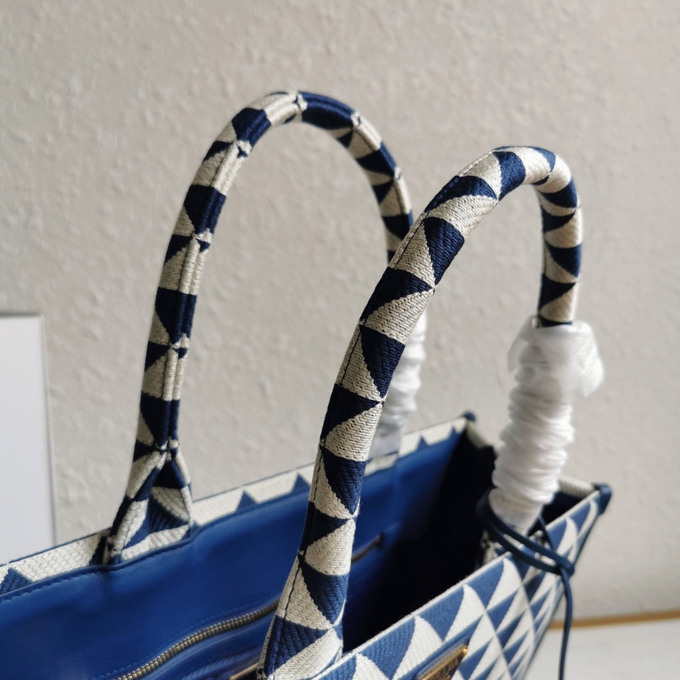 Pra*a Symbole Large Bag Fake in White/Blue Jacquard Fabric