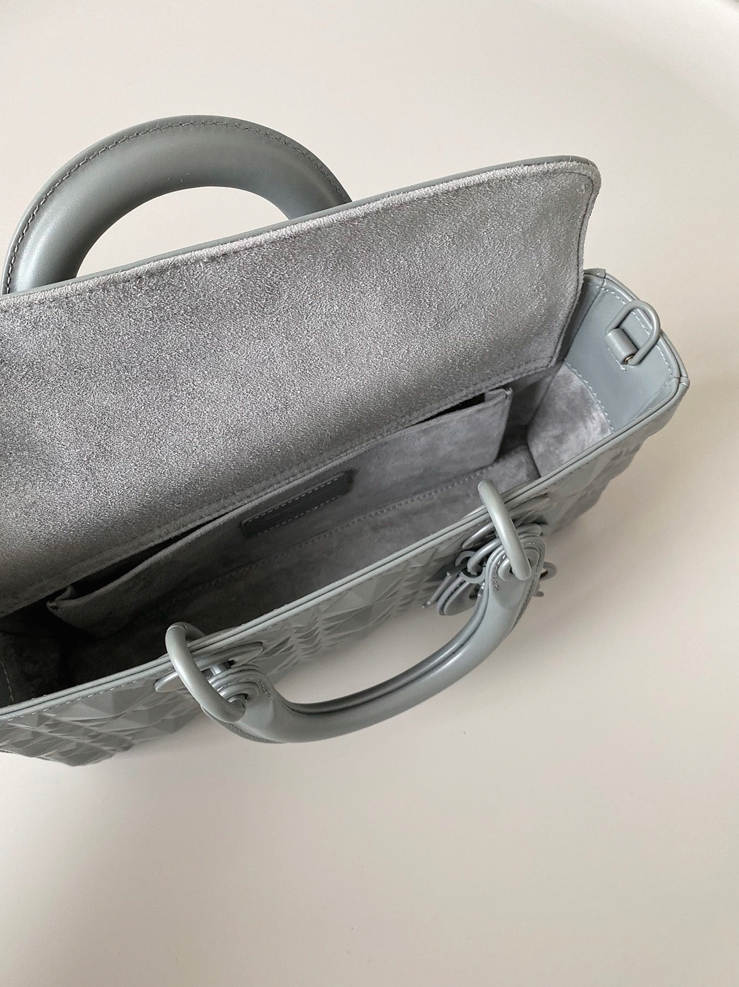 D10r Lady D-Joy Medium Bag Knockoff in Grey Calfskin with D1am0nd Motif