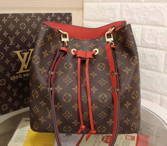 L0vis Vvtt0n Monogram Canvas NeoNoe MM Bag In Coquelicot