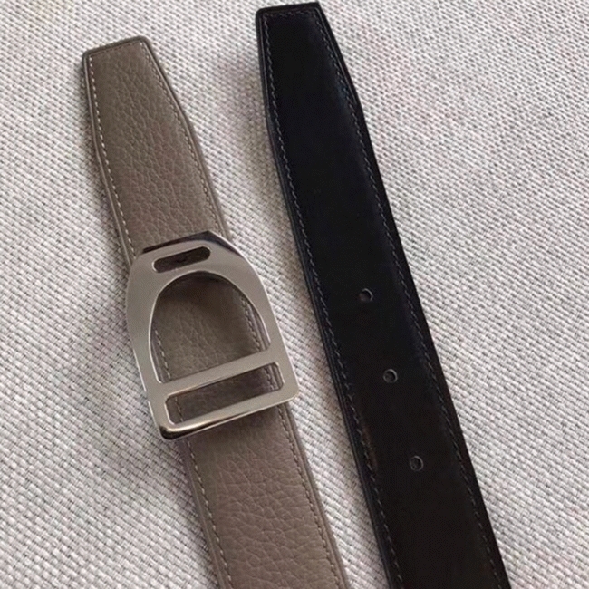 Knockoff H**me5 Etrier buckle belt in taupe shade