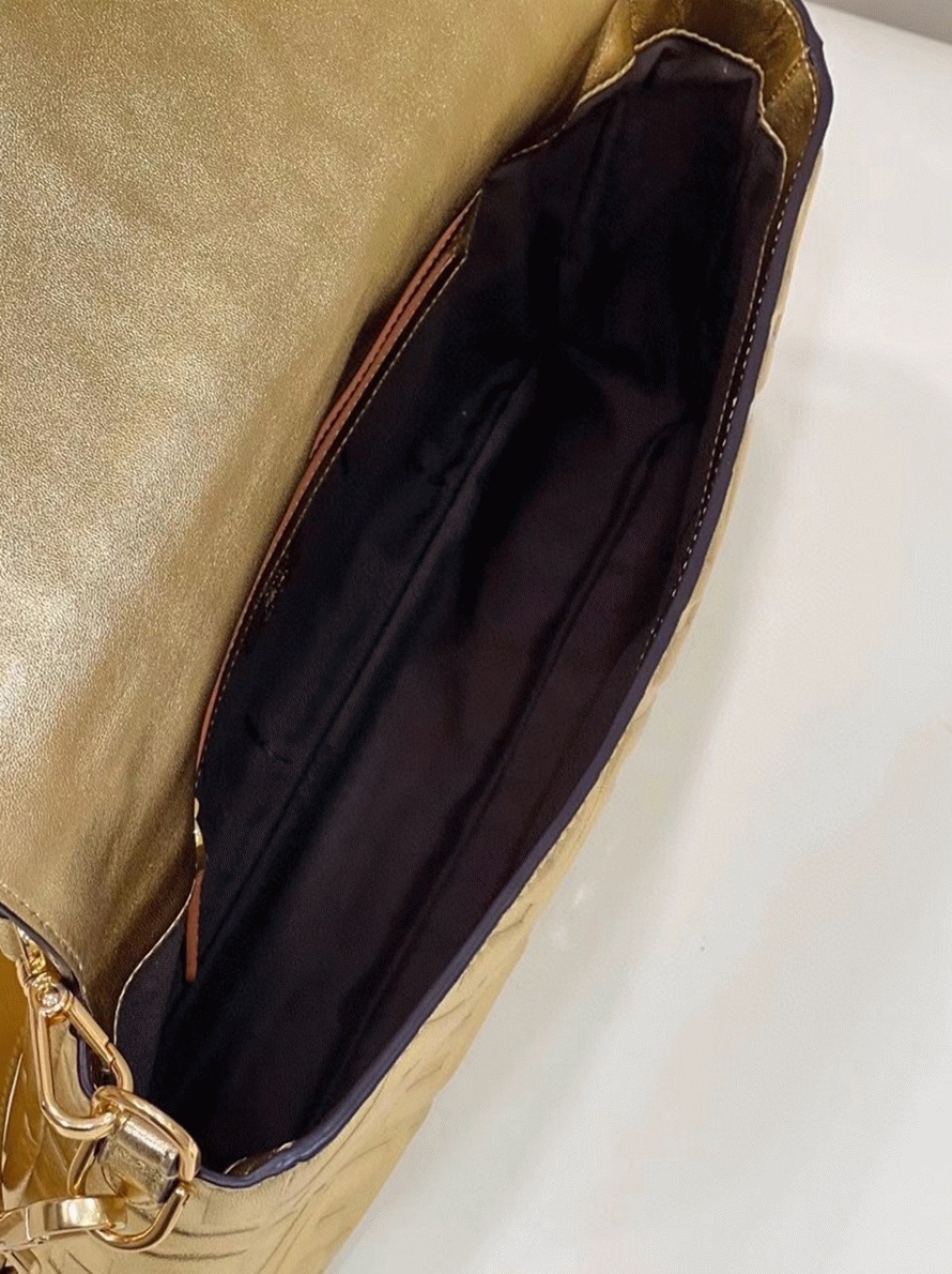 Top Quality Replica F**di Large Baguette Bag In Gold FF