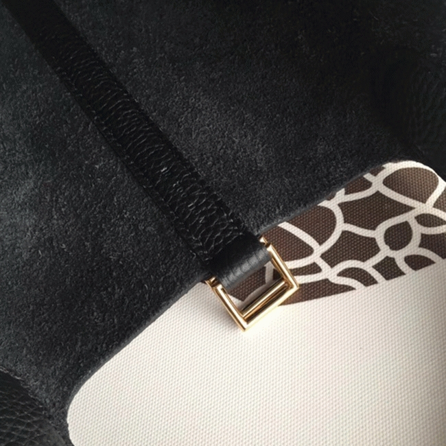 Black 1:1 fake H**me5 Picotin Lock 22cm handbag with braided handles