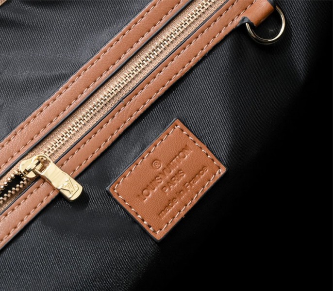 L0vis Vvtt0n Keepall Bandouliere 50 Travel Bag In Brown With Floral Pattern