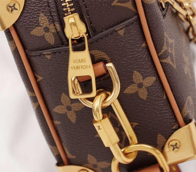 L0vis Vvtt0n Monogram Canvas Mini Soft Trunk Bag