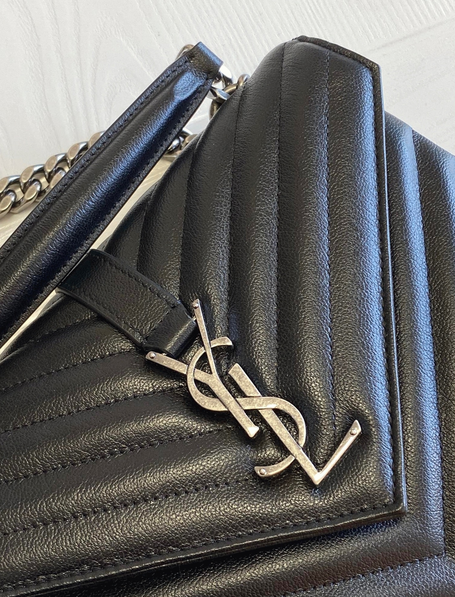 Fake Sa1nt Lau*nt College Medium Chain Bag Black