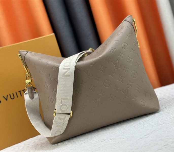 L0vis Vvtt0n Monogram Empreinte Coussin MM Hobo In Galet Gray