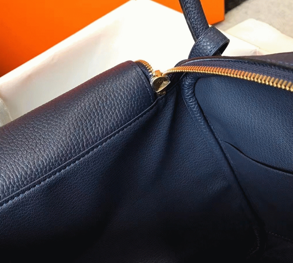Knockoff H**me5 Lindy 30cm bag in navy blue shade