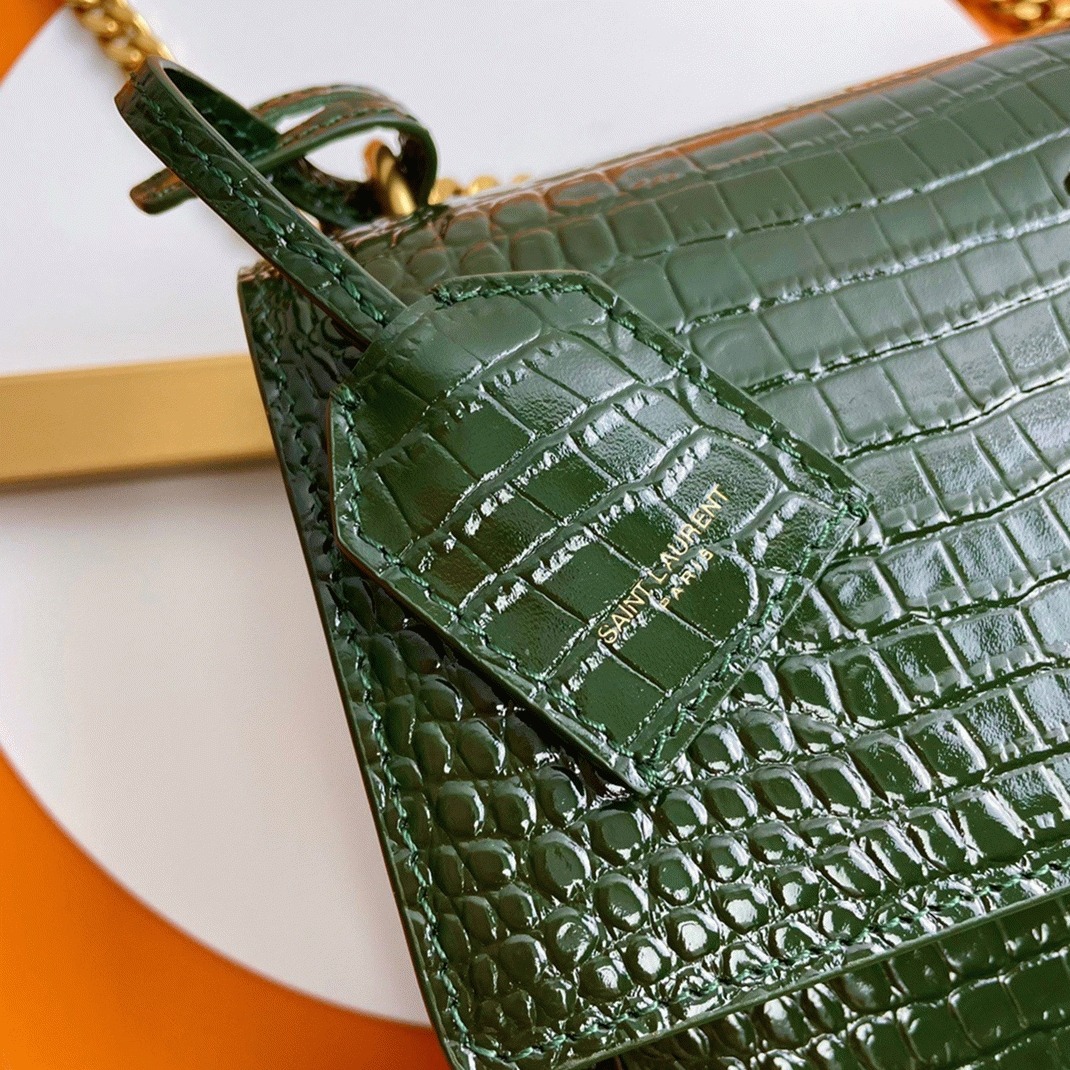 Fake Sa1nt Lau*nt Sunset Medium Chain Bag Green Crocodile-embossed Leather