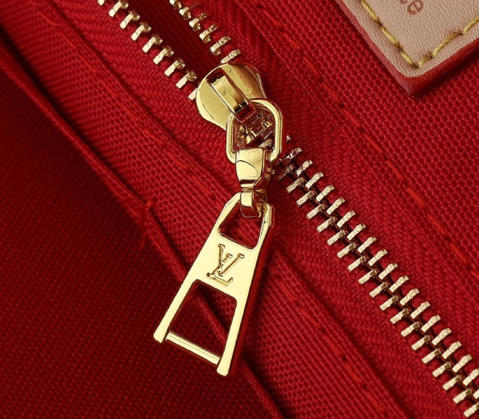 Mon Monogram OnTheGo PM
