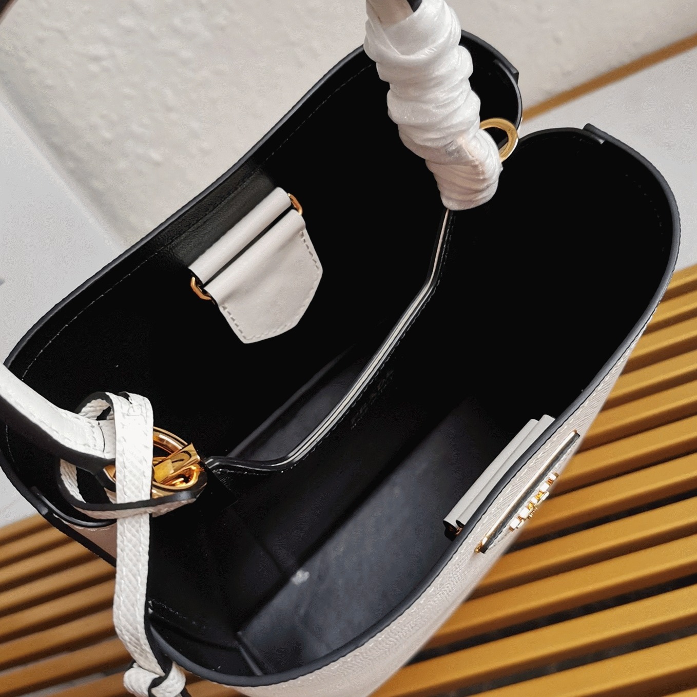 White Pra*a Medium Panier Bag Replica