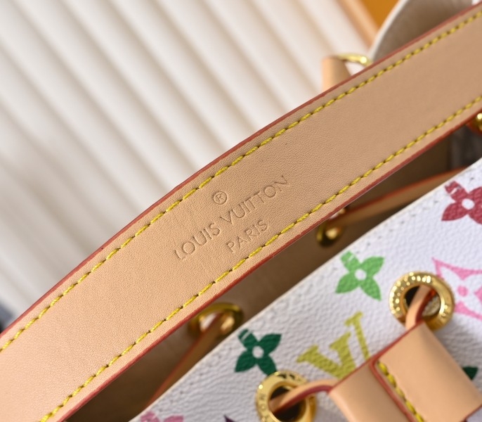 LV X TM Multicolored NeoNoe MM In White