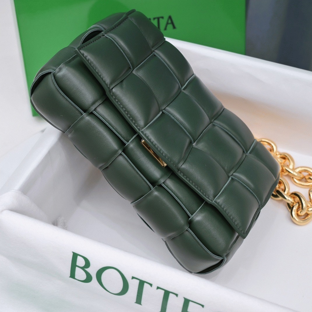 Top Quality Replica B0tt*ga Ven*ta Chain Cassette Bag In Raintree