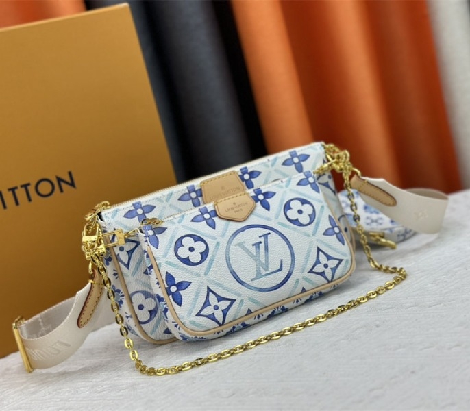 L0vis Vvtt0n LV By The Pool Monogram Tiles Canvas Multi Pochette Accessoires In Lagoon Blue