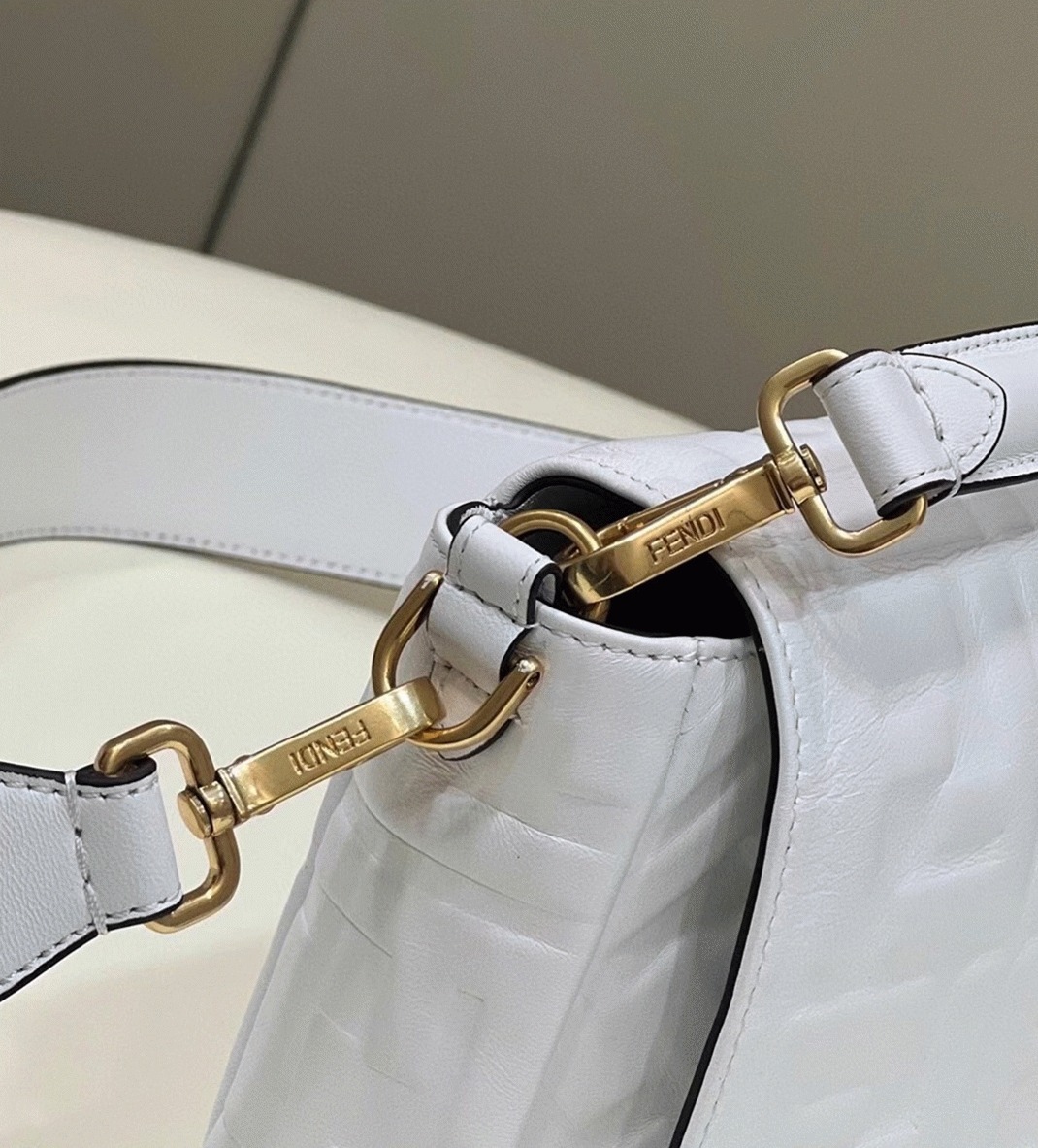 Top Quality Knockoff F**di Large Baguette Bag In White FF
