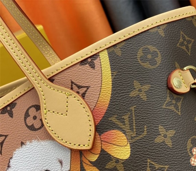 L0vis Vvtt0n Monogram Canvas Neverfull MM Tote With Puppies