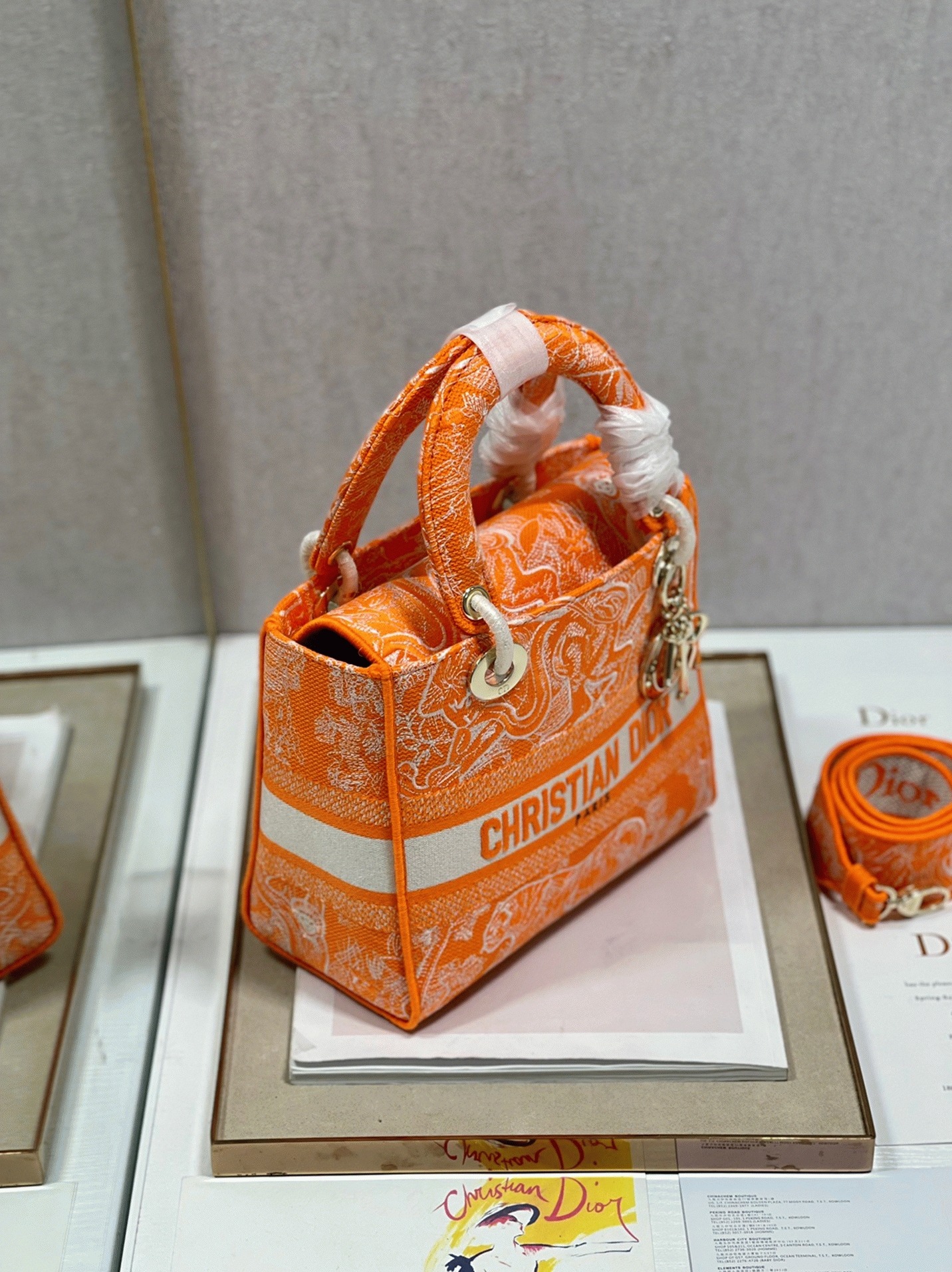 D10r Lady D-Lite Medium Bag Fake in Fluorescent Orange Toile de Jouy Reverse Embroidery