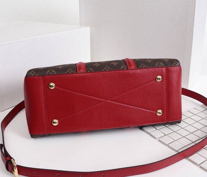 L0vis Vvtt0n Monogram Canvas Soufflot MM Bag In Cerise Red