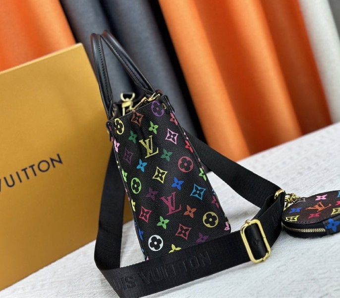L0vis Vvtt0n X TM Multicolored Onthego PM In Black