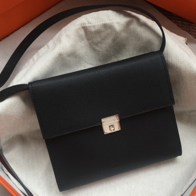 Black replica H**me5 Clic wallet with strap