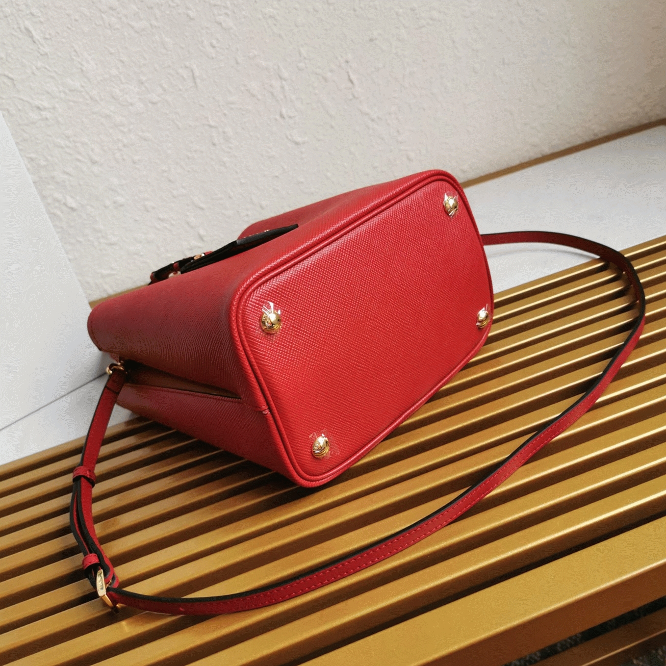 Red Pra*a Medium Panier Bag Fake
