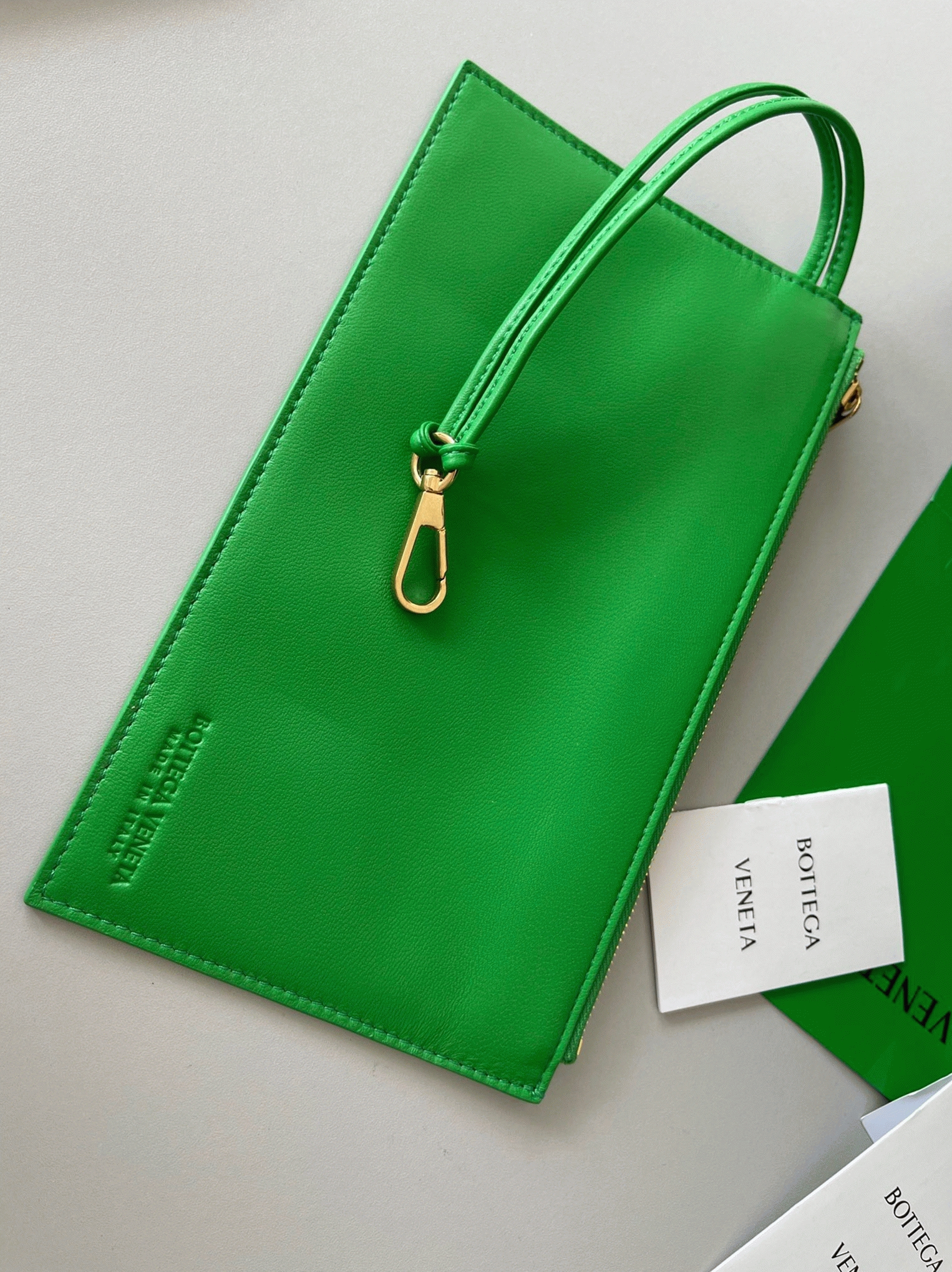 Fake B0tt*ga Ven*ta Arco Medium Tote Green