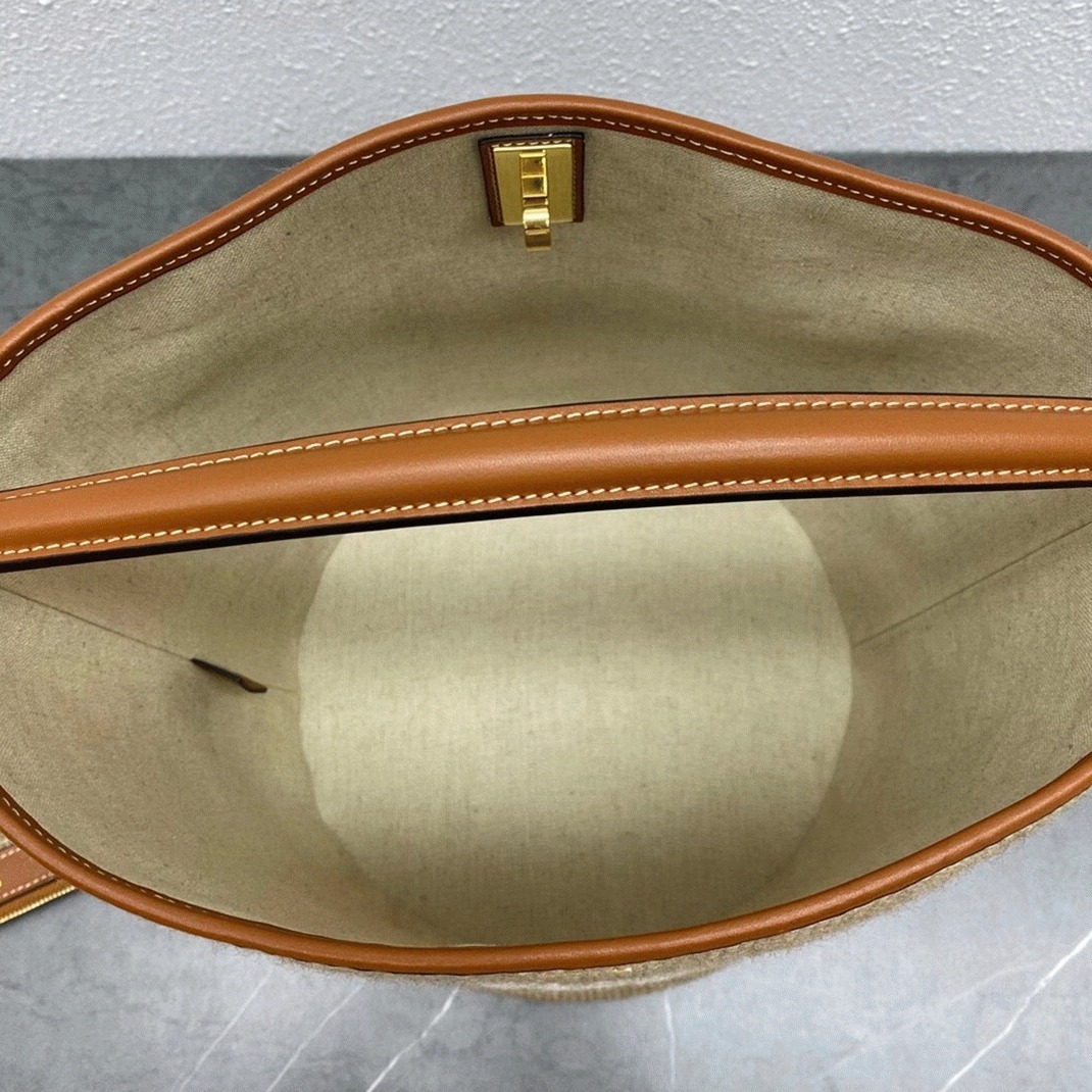 Top Quality Fake Ce1i*e Bucket 16 Bag In Textile with Ce1i*e Logo