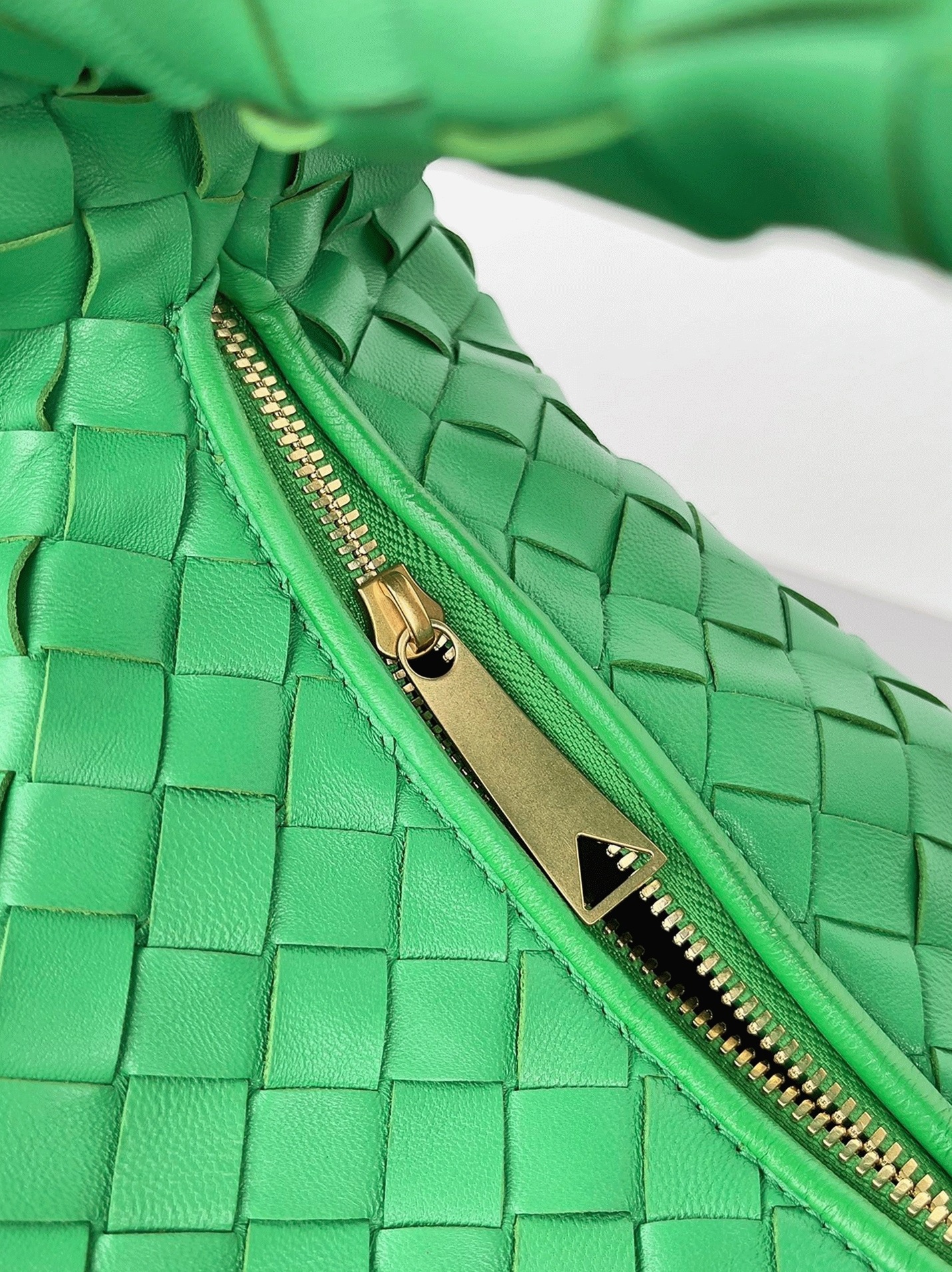 Fake B0tt*ga Ven*ta BV Jodie Teen Bag Parakeet