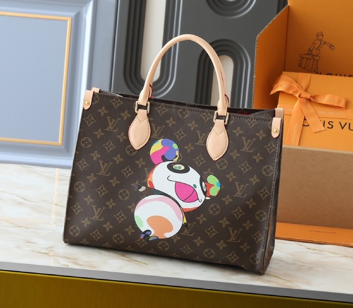 X TM Monogram Canvas OnTheGo MM With Bijou Edition