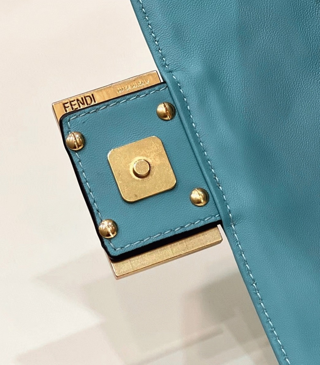 Top Quality Fake F**di Small Baguette Bag In Blue FF