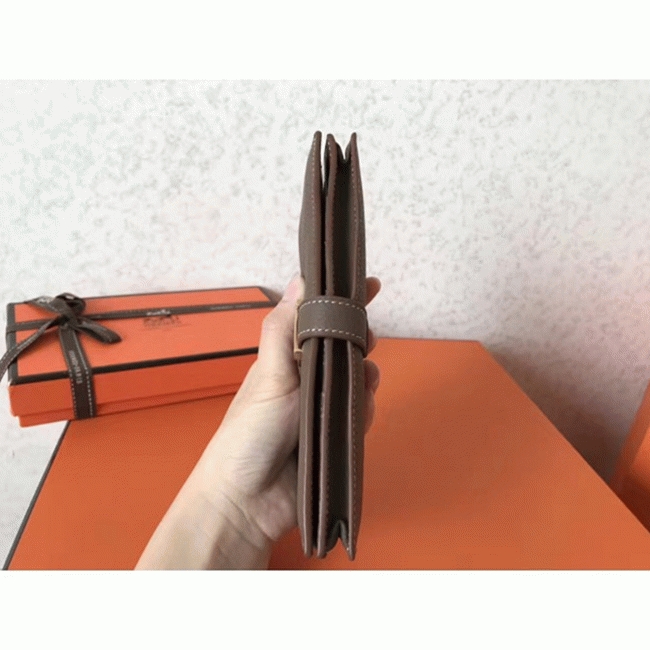 Taupe Clemence Fake Luxury H**me5 Bearn Wallet