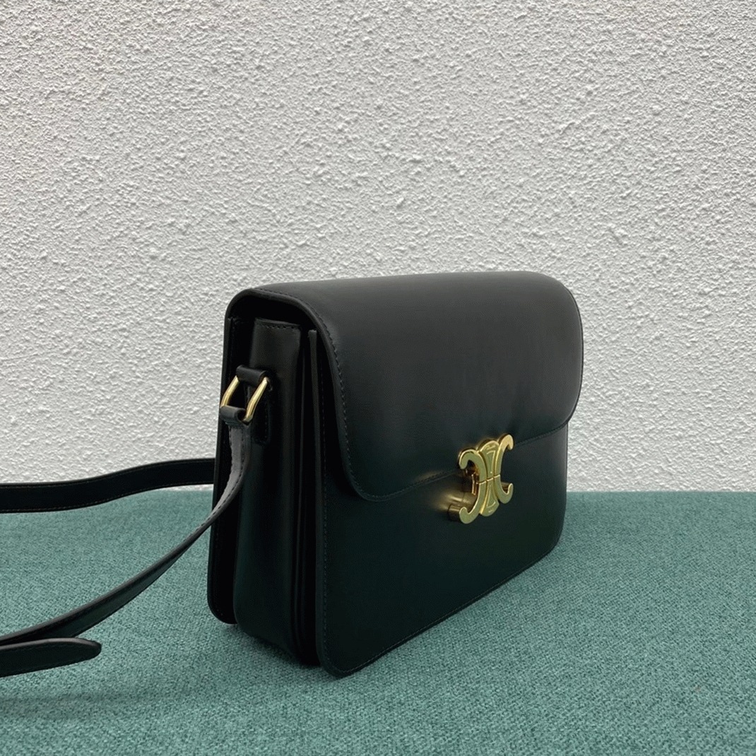 Top Quality Knockoff Ce1i*e Triomphe Large Bag In Black