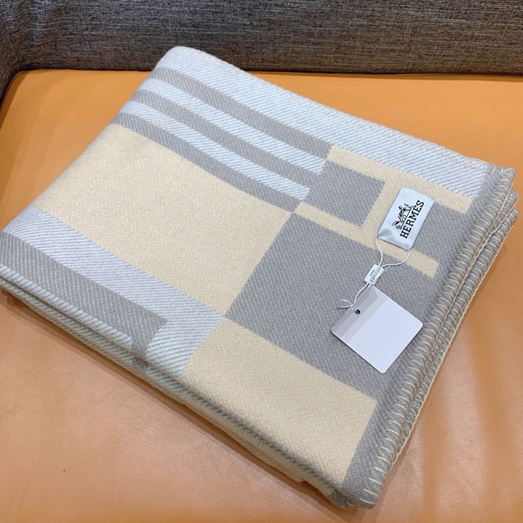 Fake H**me5 Ithaque blanket in grey wool and cashmere
