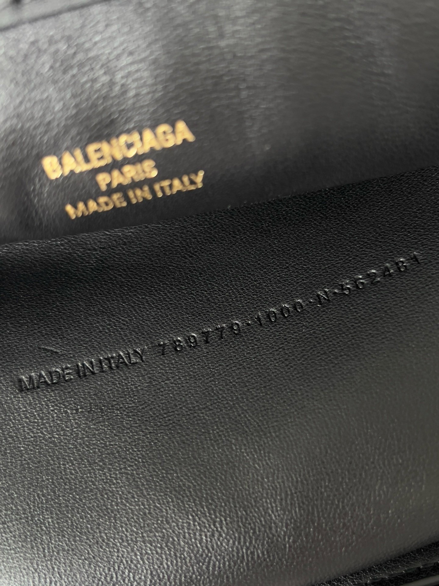 Knockoff Ba1en*iaga Rodeo Medium Bag Black Calfskin