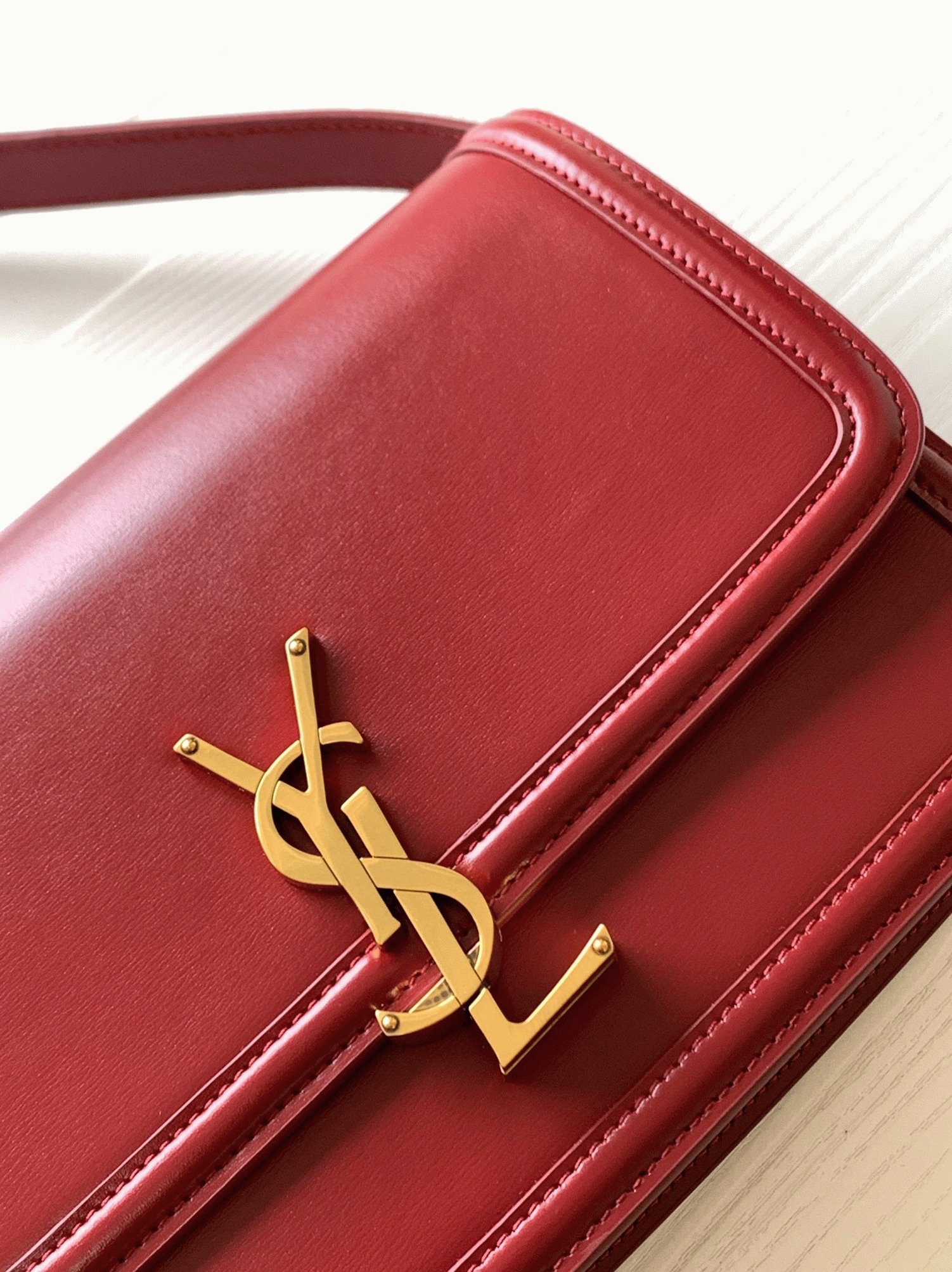 Fake Sa1nt Lau*nt Medium Solferino Bag Red Calfskin