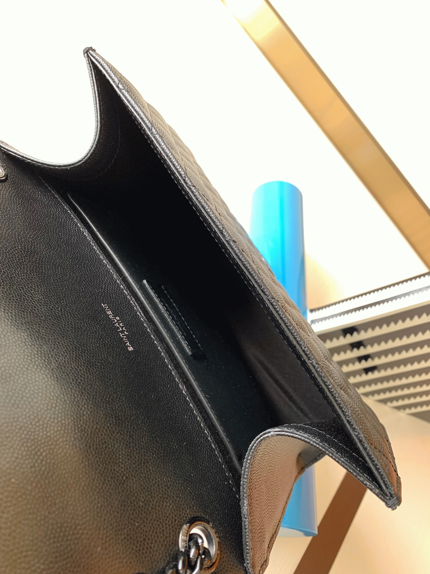 Replica Sa1nt Lau*nt Envelope Meidum Black Bag with Black Hardware