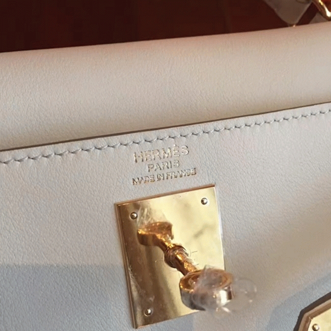 Ivory Swift Fake H**me5 Kelly Retourne 32cm Refined Purse