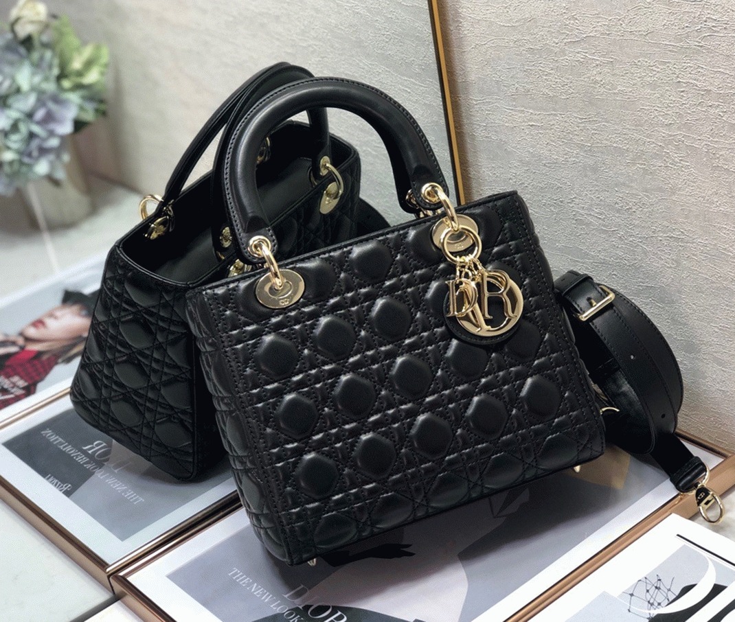 D10r Lady D10r Medium Bag Fake in Black Cannage Lambskin