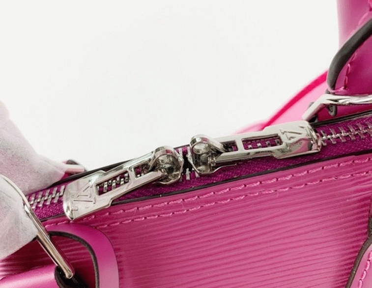 L0vis Vvtt0n Epi Leather Alma BB Handbag In Pondichery Pink With Jacquard Strap