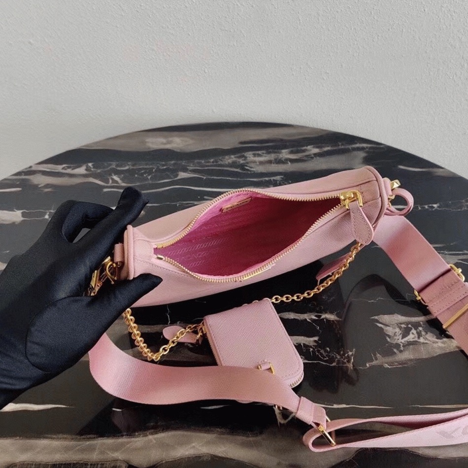 Pra*a Re-Edition 2005 Shoulder Bag Replica in Pink