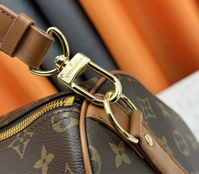 L0vis Vvtt0n Monogram Dust Canvas Keepall Bandouliere 50 In Brown