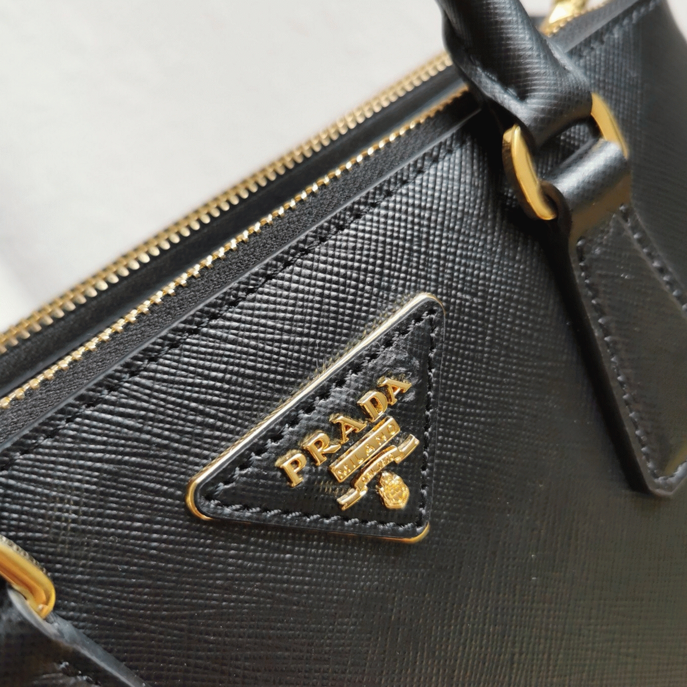 Black Pra*a Galleria Small Bag Fake