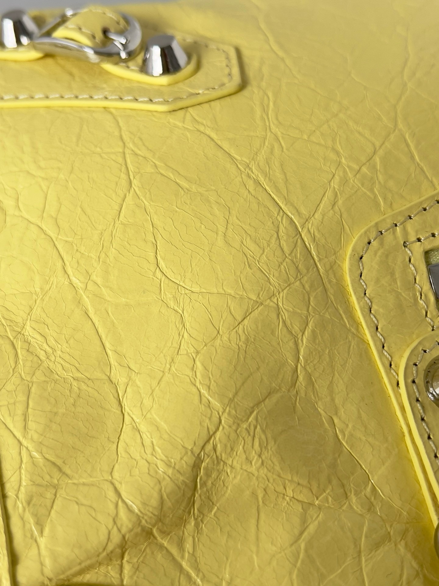 Knockoff Ba1en*iaga Le City Small Bag Yellow Arena Lambskin