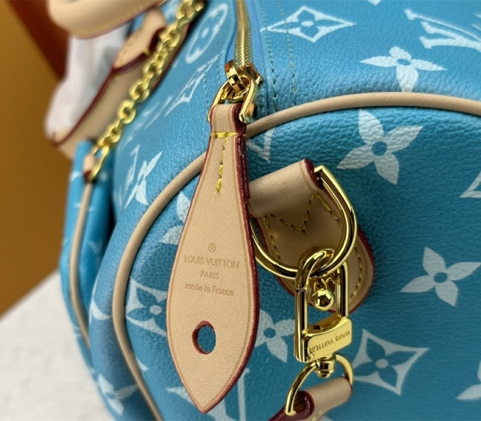 L0vis Vvtt0n Speedy P9 Bandouliere 40 Bag In Turquoise