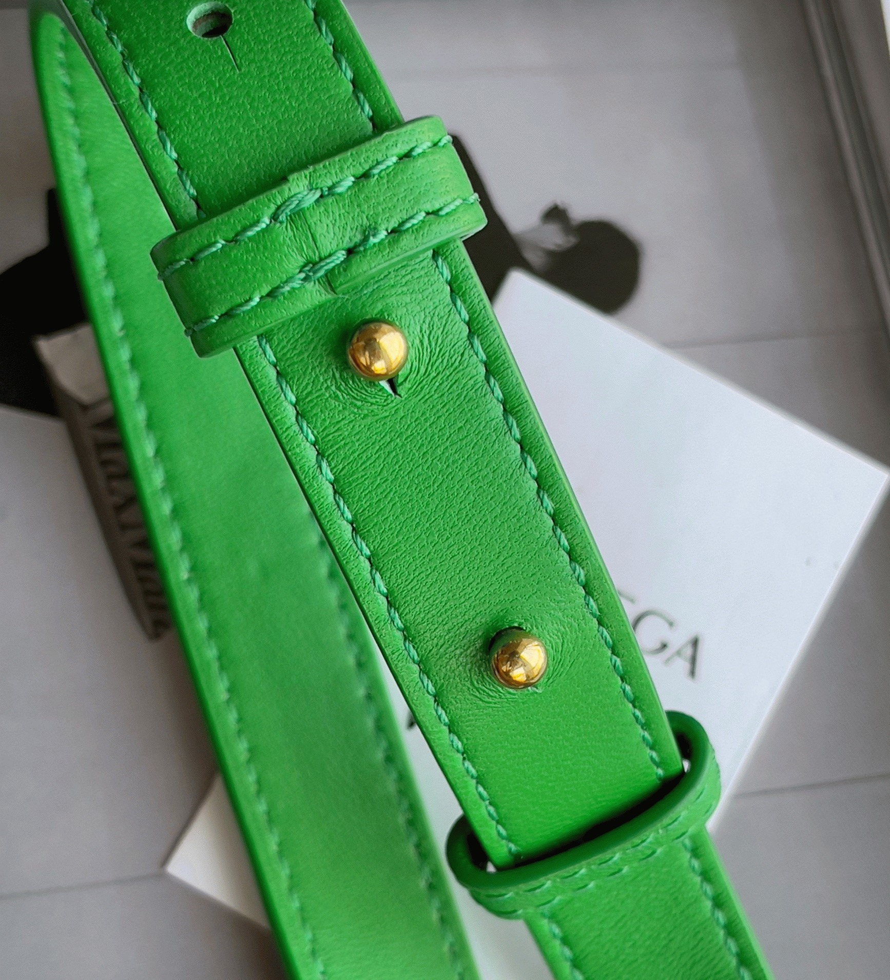 Top Quality Replica B0tt*ga Ven*ta Candy Cassette Bag In Parakeet