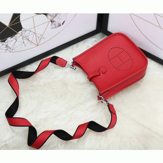 Red Evelyne II TPM Messenger Bag Replica H**me5 Compact Purse